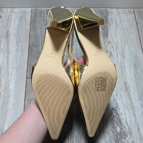 SOLD | Michael Kors | Electra Slingback Gold Leather, Pointed Toe Stacked *NWOB - Picture 6 of 13